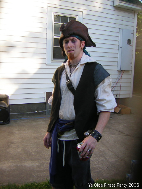 pirateparty06_040.jpg