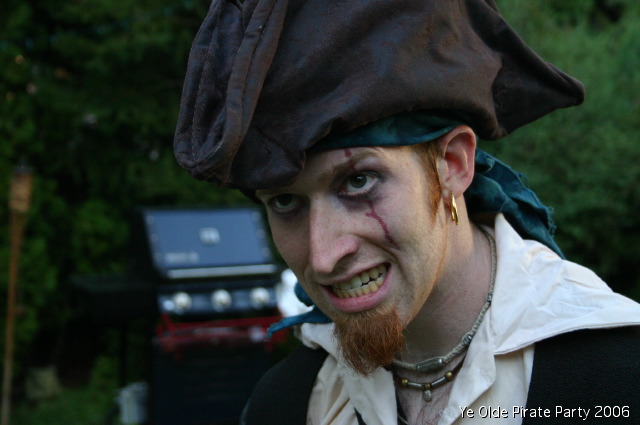 pirateparty06_175.jpg