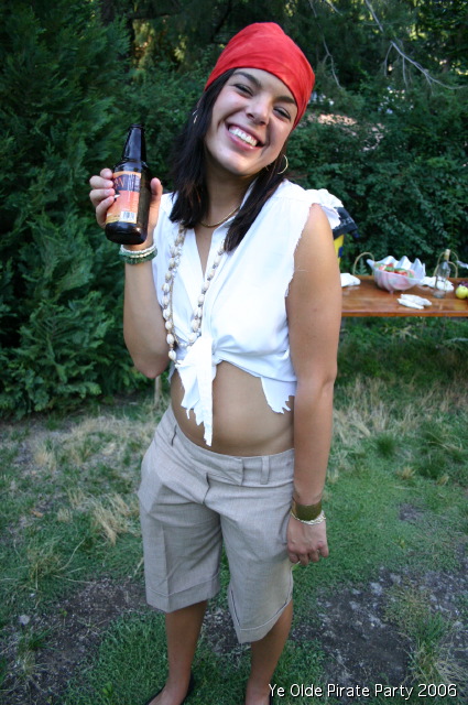 pirateparty06_180.jpg