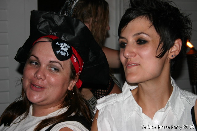 pirateparty06_223.jpg