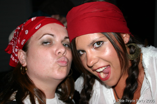 pirateparty06_235.jpg