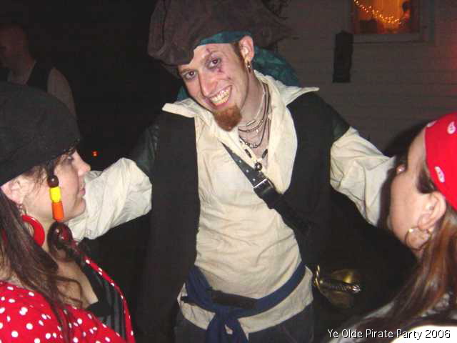 pirateparty06_326.jpg