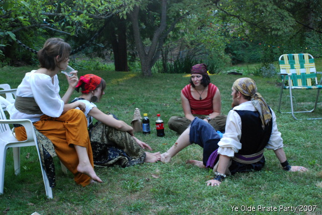 pirateparty07e037.jpg